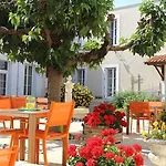 Grand Des Bains 3* Fouras
