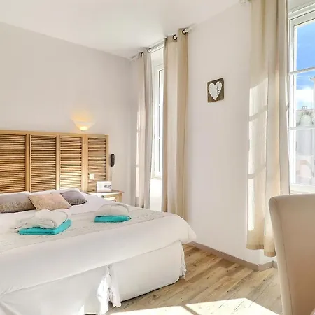 Grand Des Bains 3* Fouras