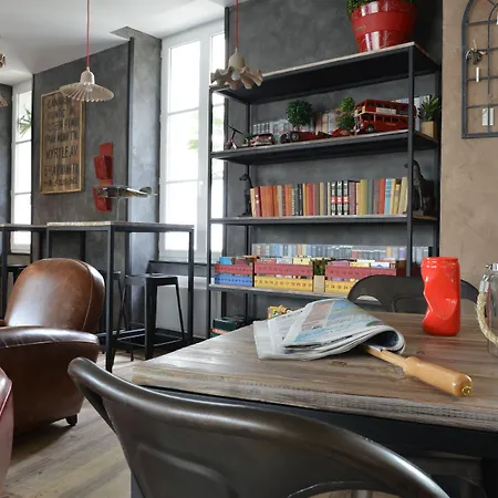 فندق Grand Des Bains 3*