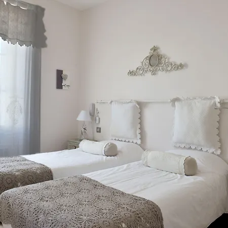 Grand Des Bains 3* Fouras