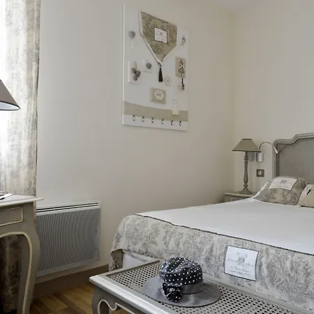 Grand Des Bains 3* Fouras