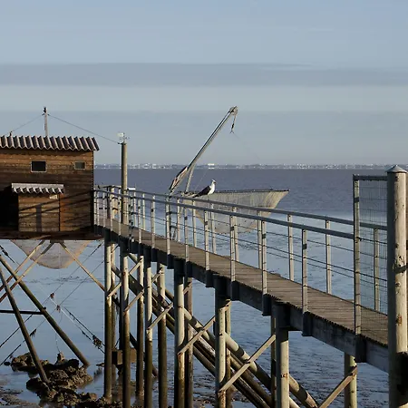 فندق Grand Des Bains فورا