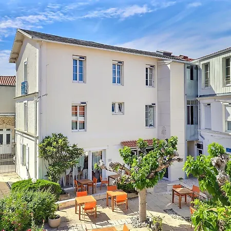 Grand Des Bains 3* Fouras