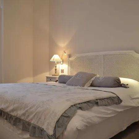 Grand Des Bains 3* Fouras