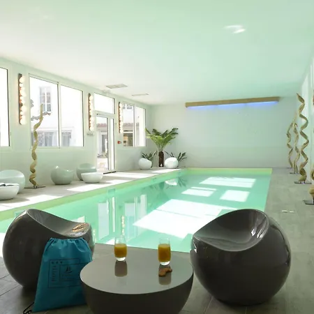 Grand Des Bains 3* Fouras