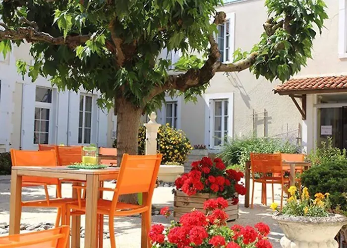 Grand Des Bains 3* Fouras